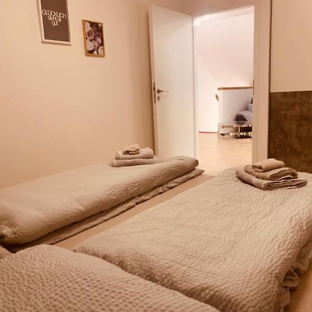 Felix Living 3, Modern & Cozy 2 Zimmer Wohnung, Netflix, Parkplatz Salzweg Exteriér fotografie